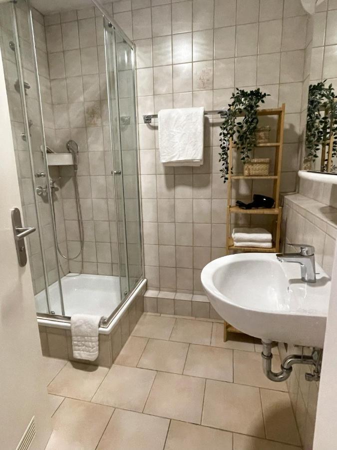 Nami - Robin - Helle Apartments Mitten In Der Stadt Memmingen Eksteriør bilde